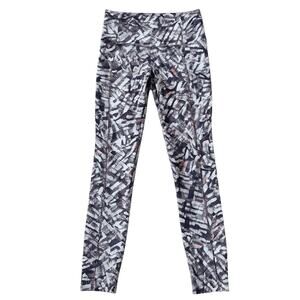 Lululemon Fast and Free Tight II Non-Reflective Nulux Size 4